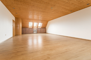 Pronájem kancelářských prostor 200 m², Paskov