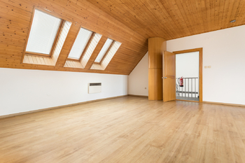 Pronájem kancelářských prostor 200 m², Paskov
