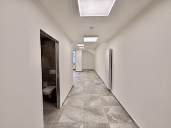 Pronájem obchodních prostor 64 m², Prachatice