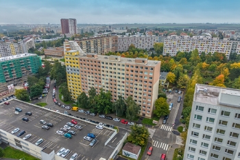 dron 4 - Pronájem bytu 3+kk v osobním vlastnictví 81 m², Praha 5 - Stodůlky