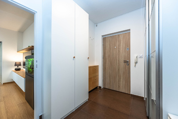 Prodej bytu 3+kk v osobním vlastnictví 63 m², Luštěnice
