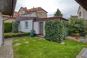 Pohled na byt / domek - Pronájem bytu 1+kk v osobním vlastnictví 42 m², Horoměřice