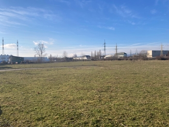 Prodej pozemku 16053 m², Chomutov
