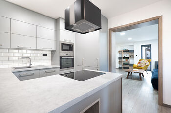 Kuchyně - Prodej domu 182 m², Velká Dobrá