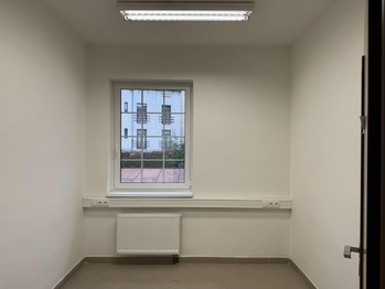 kancelář - místnost 4 - Pronájem obchodních prostor 210 m², Praha 10 - Strašnice