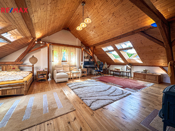 Prodej domu 300 m², Uhelná Příbram