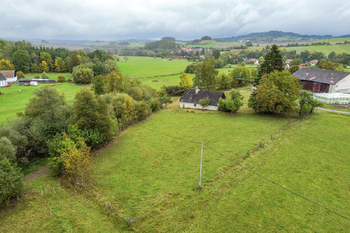 Prodej pozemku 4741 m², Žihobce