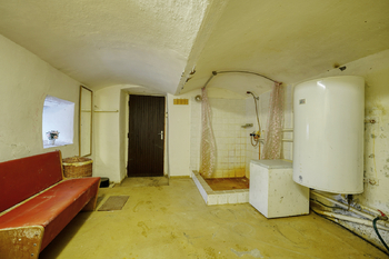 Prodej pozemku 4741 m², Žihobce