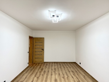 Pronájem bytu 2+1 v osobním vlastnictví 56 m², Karlovy Vary