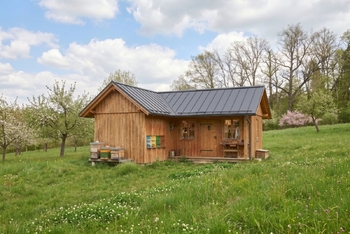 Prodej pozemku 5599 m², Zlín