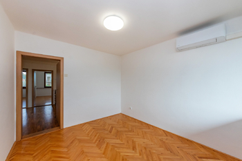Pronájem domu 164 m², Praha 6 - Dejvice