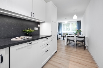 Prodej bytu 2+kk v osobním vlastnictví 49 m², Praha 10 - Petrovice