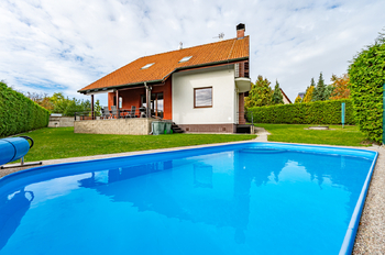Prodej domu 179 m², Skorkov