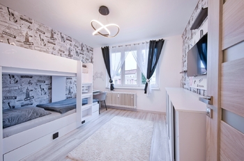Dětský pokoj - Prodej bytu 3+1 v osobním vlastnictví 66 m², Aš