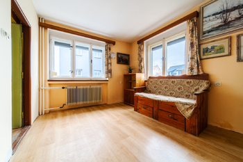 Prodej domu 284 m², Chrast