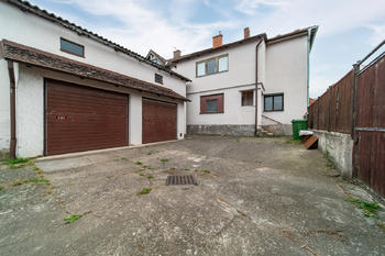 Prodej domu 284 m², Chrast