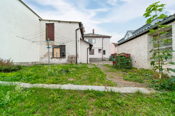 Prodej domu 284 m², Chrast