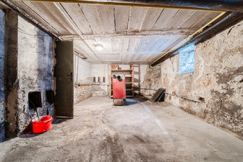 Prodej domu 284 m², Chrast