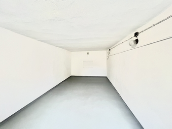 Prodej garáže 21 m², Chomutov