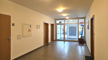 Prodej obchodních prostor 26 m², Praha 10 - Hostivař
