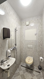 Prodej obchodních prostor 26 m², Praha 10 - Hostivař