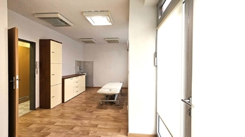 Prodej obchodních prostor 26 m², Praha 10 - Hostivař