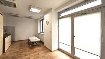 Prodej obchodních prostor 26 m², Praha 10 - Hostivař