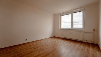 Pronájem bytu 2+1 se zasklenou lodžií, 60 m2, ulice Dědická, Brno-Slatina - Pronájem bytu 2+1 v osobním vlastnictví 60 m², Brno