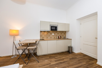 Pronájem bytu 1+kk v osobním vlastnictví 38 m², Praha 5 - Smíchov