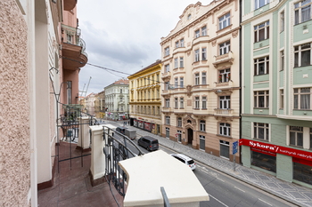 Pronájem bytu 1+kk v osobním vlastnictví 38 m², Praha 5 - Smíchov