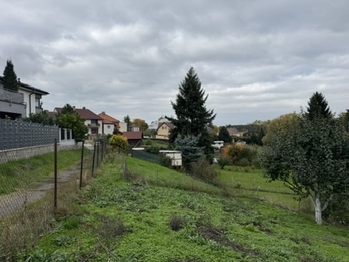 Prodej pozemku 782 m², Praha 10 - Královice