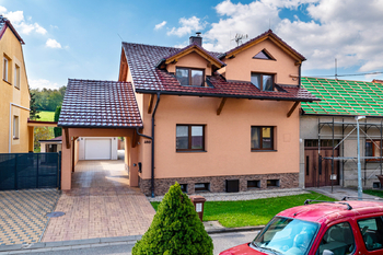 Prodej domu 351 m², Uherské Hradiště