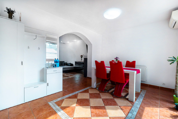 Prodej domu 351 m², Uherské Hradiště