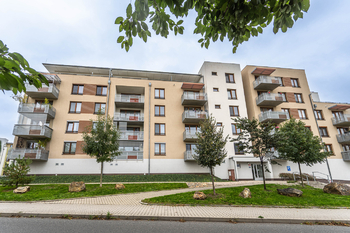 Pronájem bytu 2+kk v osobním vlastnictví 60 m², Praha 9 - Čakovice
