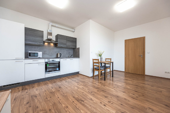 Pronájem bytu 2+kk v osobním vlastnictví 60 m², Praha 9 - Čakovice