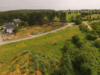 Prodej pozemku 1666 m², Vysoký Újezd