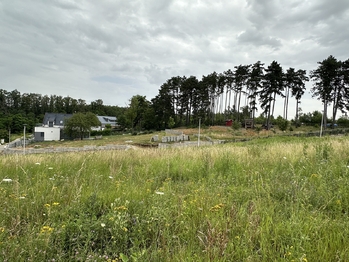 Prodej pozemku 1666 m², Vysoký Újezd