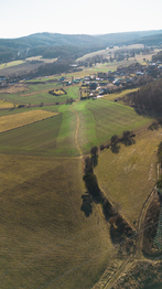 Prodej pozemku 886 m², Drevníky