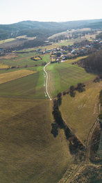 Prodej pozemku 886 m², Drevníky