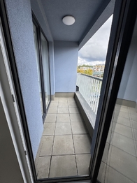 lodžie - Pronájem bytu 2+kk v osobním vlastnictví 52 m², Praha 10 - Uhříněves