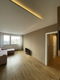 Pronájem bytu 2+kk v osobním vlastnictví 46 m², Praha 9 - Střížkov