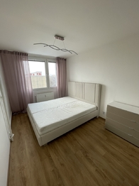 Pronájem bytu 2+kk v osobním vlastnictví 46 m², Praha 9 - Střížkov