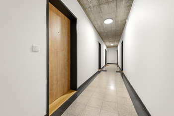 Prodej bytu 1+kk v osobním vlastnictví 27 m², Praha 9 - Libeň