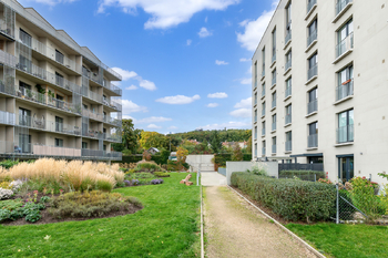 Prodej bytu 1+kk v osobním vlastnictví 27 m², Praha 9 - Libeň
