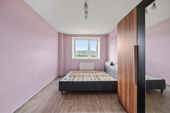 Prodej skladovacích prostor 1220 m², Skorošice