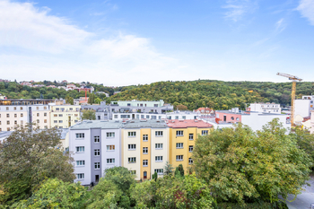 Prodej bytu 2+1 v osobním vlastnictví 60 m², Praha 5 - Košíře