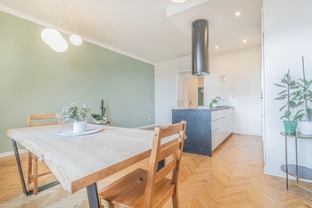 Prodej bytu 3+kk v osobním vlastnictví 93 m², Praha 5 - Smíchov