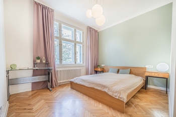 Prodej bytu 3+kk v osobním vlastnictví 93 m², Praha 5 - Smíchov