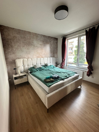 Pronájem bytu 3+kk v osobním vlastnictví 78 m², Praha 9 - Čakovice