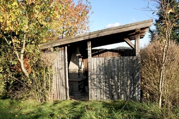 Pronájem pozemku 482 m², Drevníky